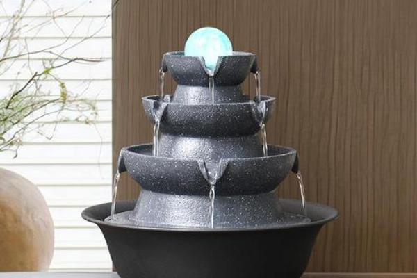 风水摆件：树脂流水喷泉是什么样的-